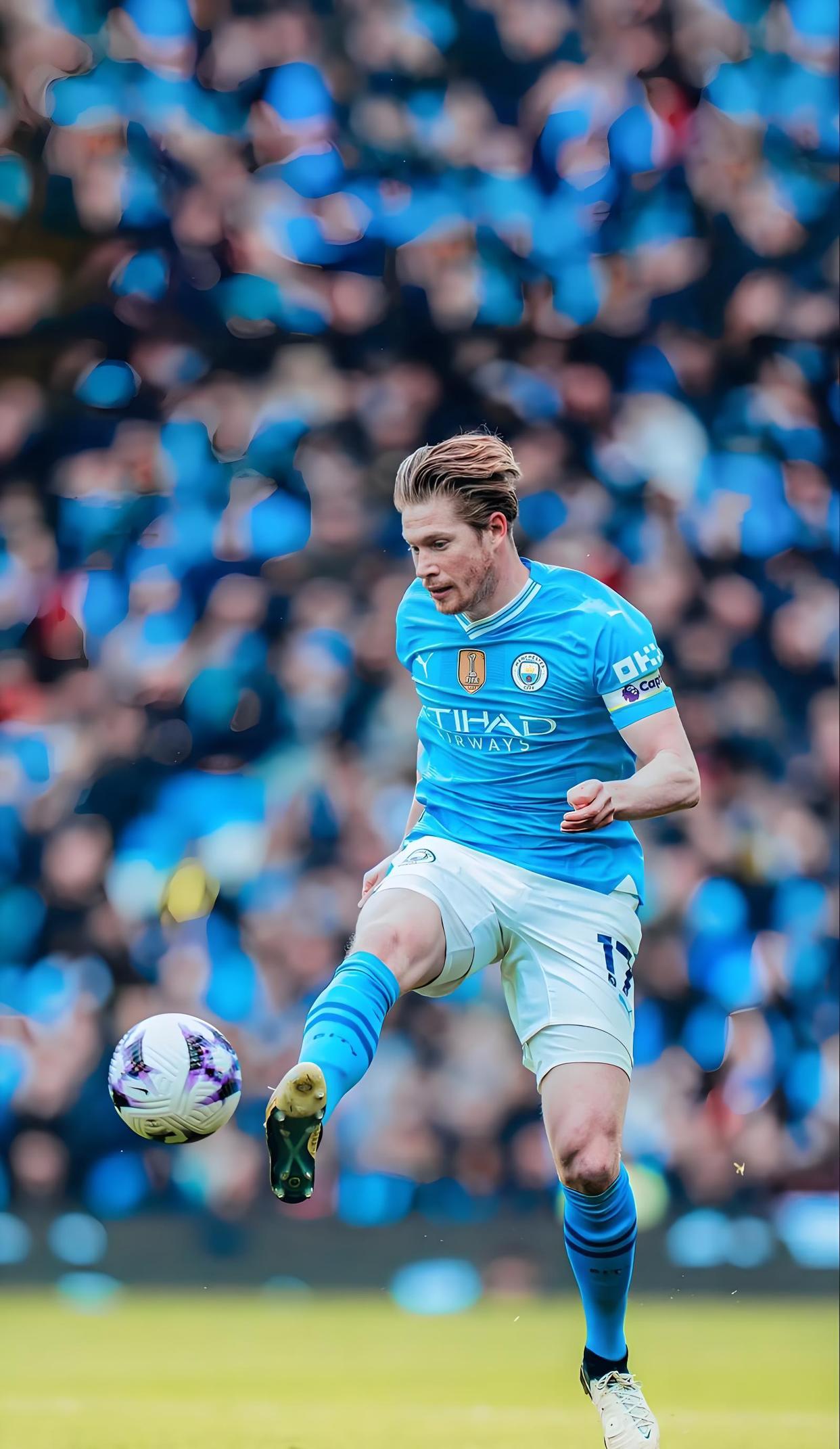 中超年度最佳教练候选：于根伟、谢晖在列