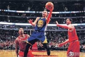 诺兰·莱恩在球场外也是成功的商人和农场主，展现多面人生